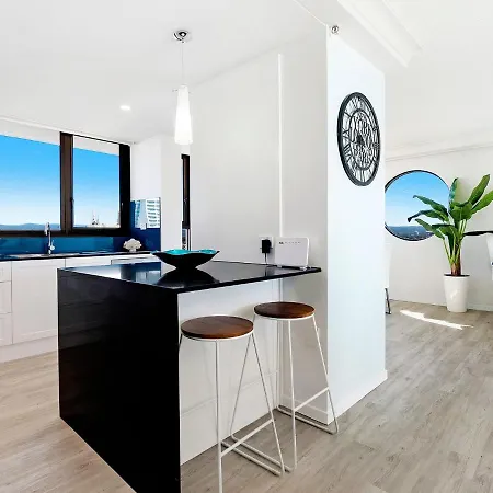 Acapulco 2 Bedroom Ocean View Surfers Paradise - Coasthm Gold Coast Exterior photo